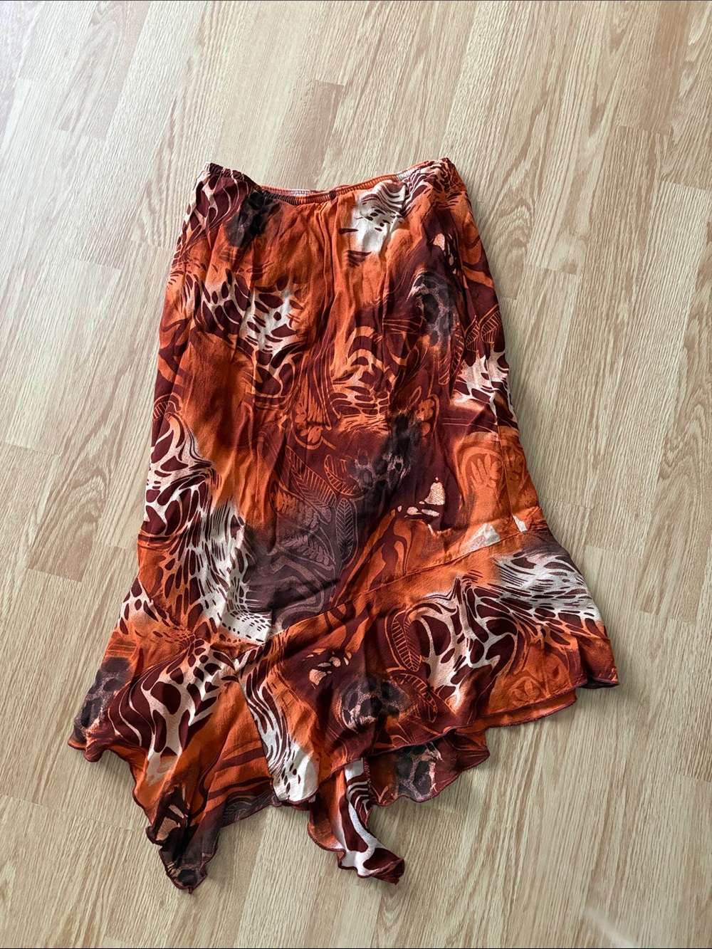 Vintage low rise midi Printed Asymmetric Hem Womenβs Skirt